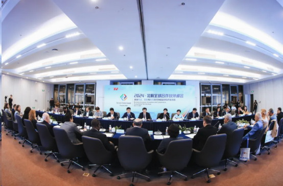 mg冰球突破·豪华版(试玩)官网首页